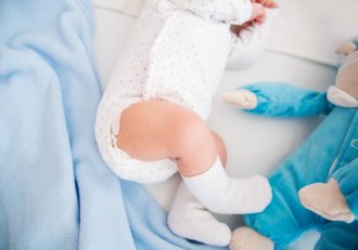 Как подобрать одежду для новорожденного — советы на Яндекс.Маркете